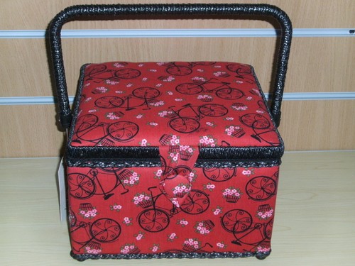 Bnwt med square vintage - bnwt,
