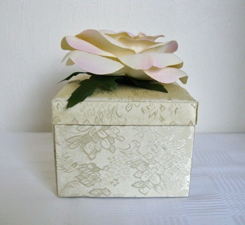 Vintage jewellery box - vintage,
